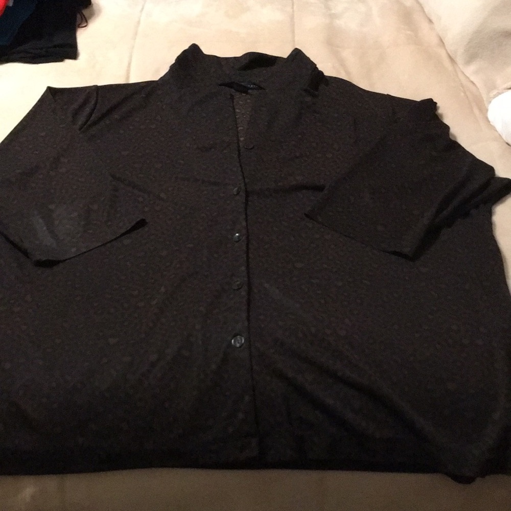Lane Bryant leopard pattern button down shirt